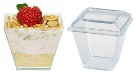 KASE MİKA PİRAMİT 200CC KAPAKLI ŞEFFAF PK:20 KL:50